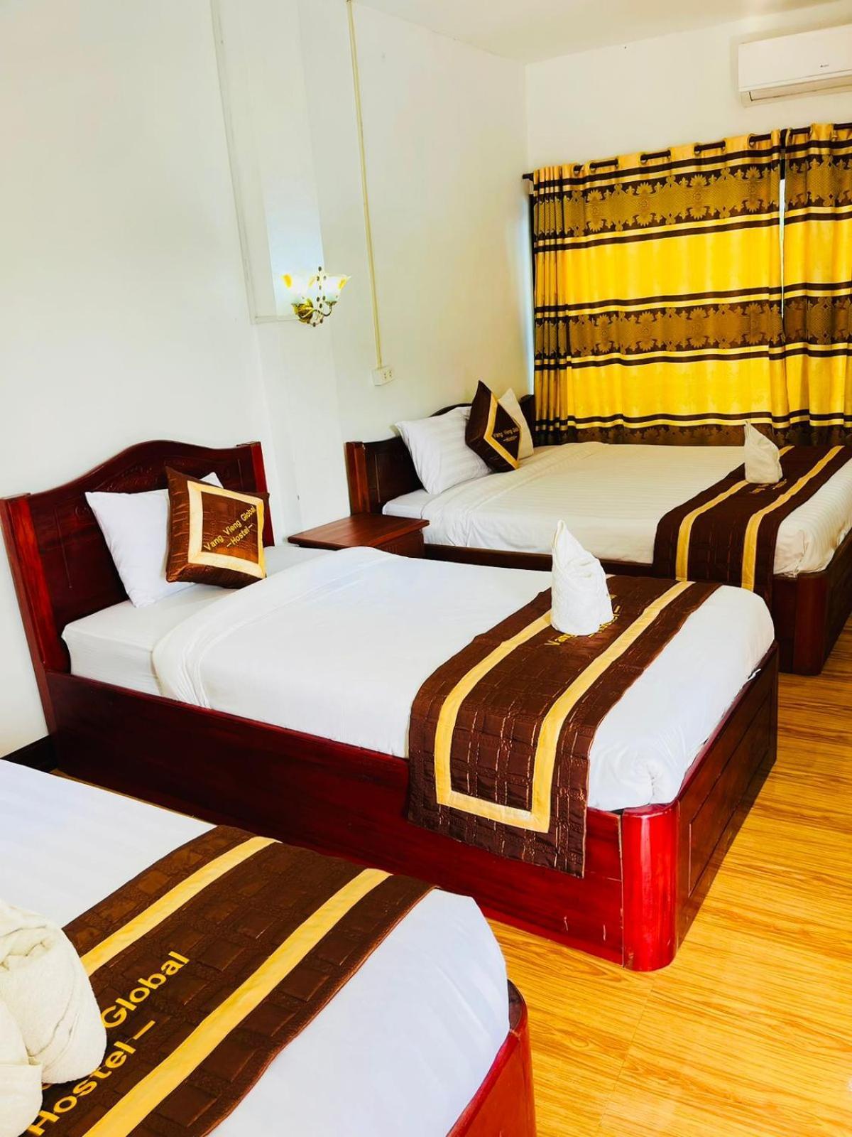 Alisona Hostel Ванг-В'єнг Екстер'єр фото