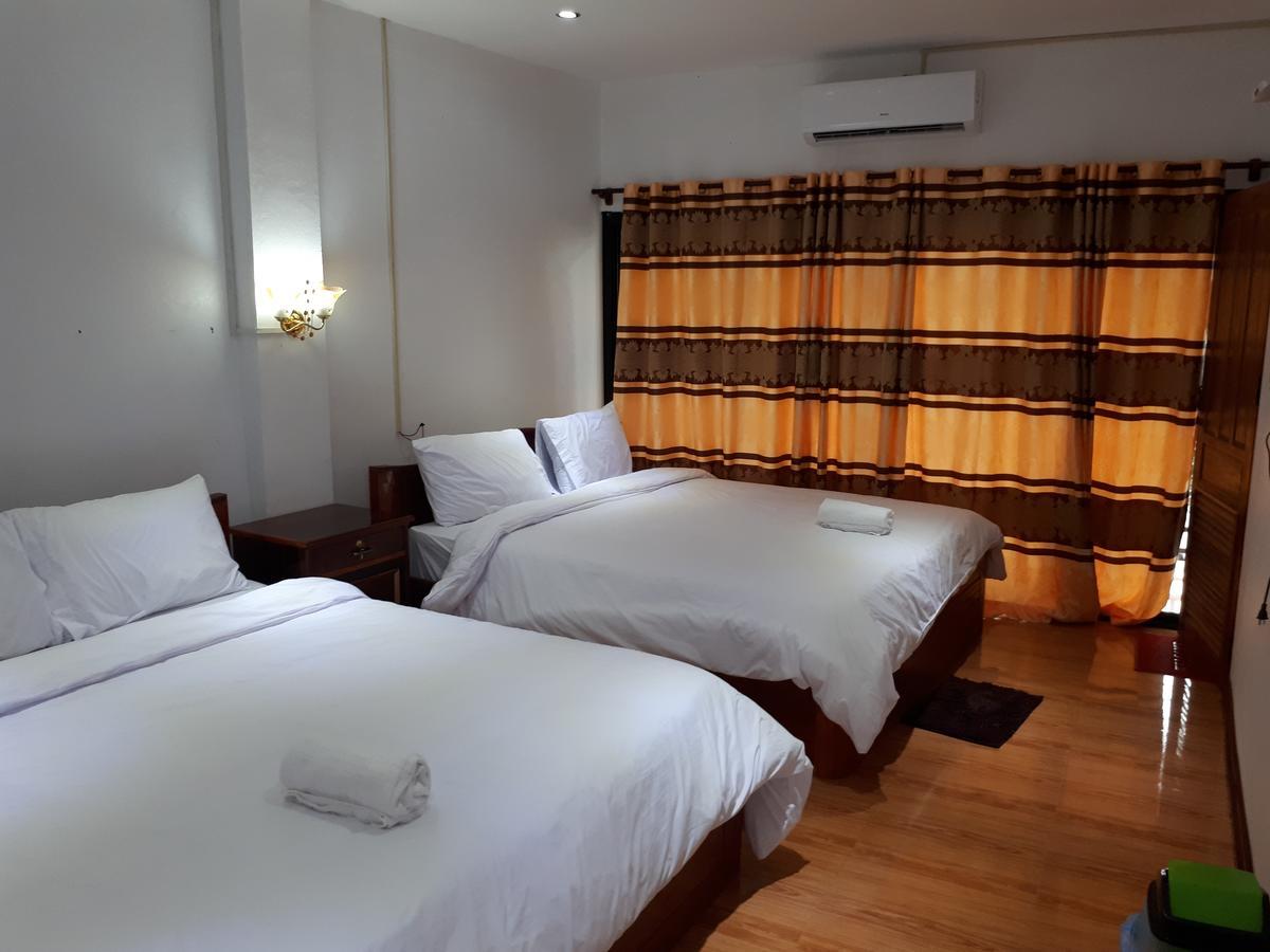 Alisona Hostel Ванг-В'єнг Екстер'єр фото
